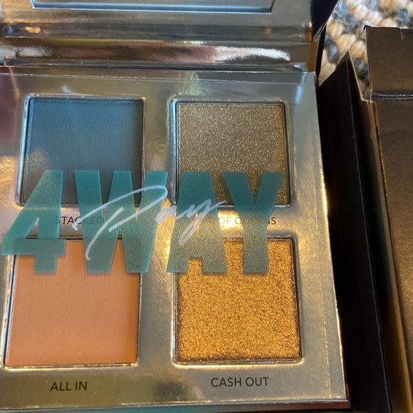 Haus Laboratories- Four Way Shadow Palette for your eyes- combo: 4 pay - Picture 2 of 5